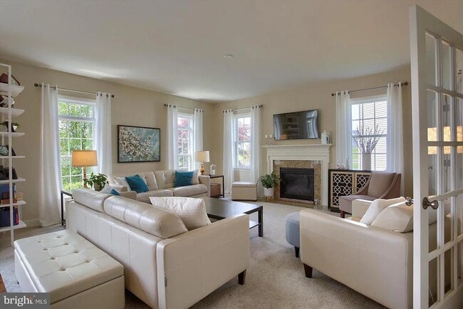 Building Photo - 834 Northern Spy Dr