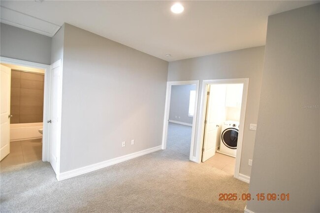 Building Photo - 6921 Interbay Blvd