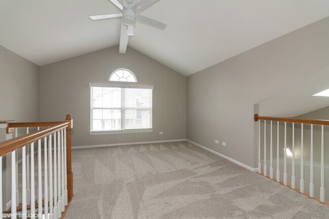 Building Photo - 627 Beaver Ct