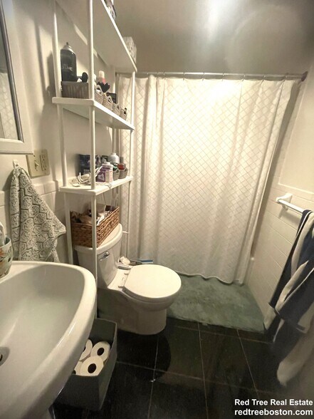 Building Photo - 35 Cummings Rd