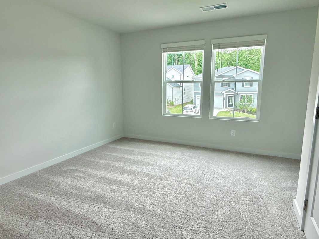 Building Photo - 5428 Aurora Trl
