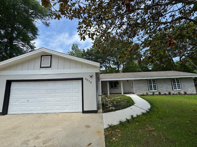 Building Photo - 8820 Manoo Pl