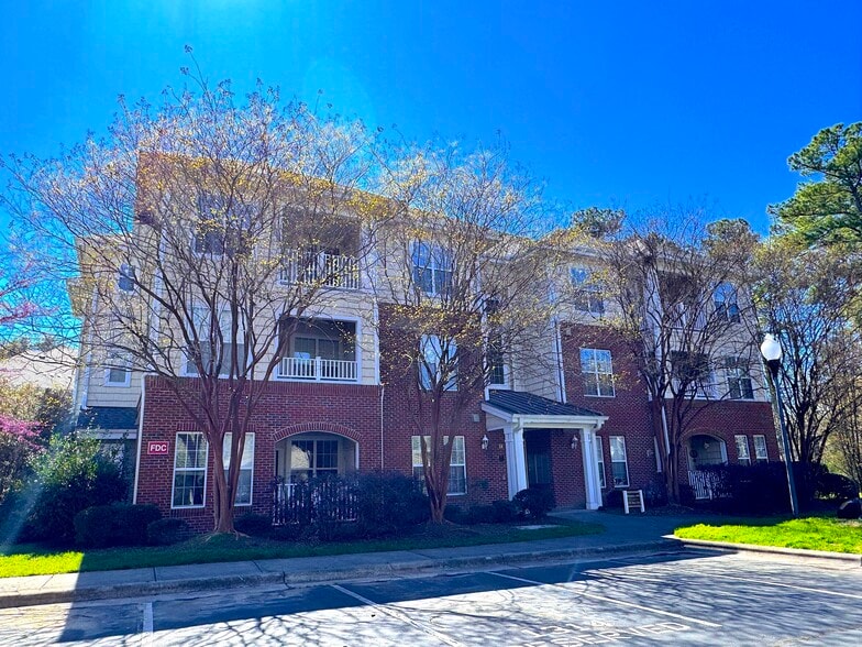 Building Photo - 1331 Arborgate Cir