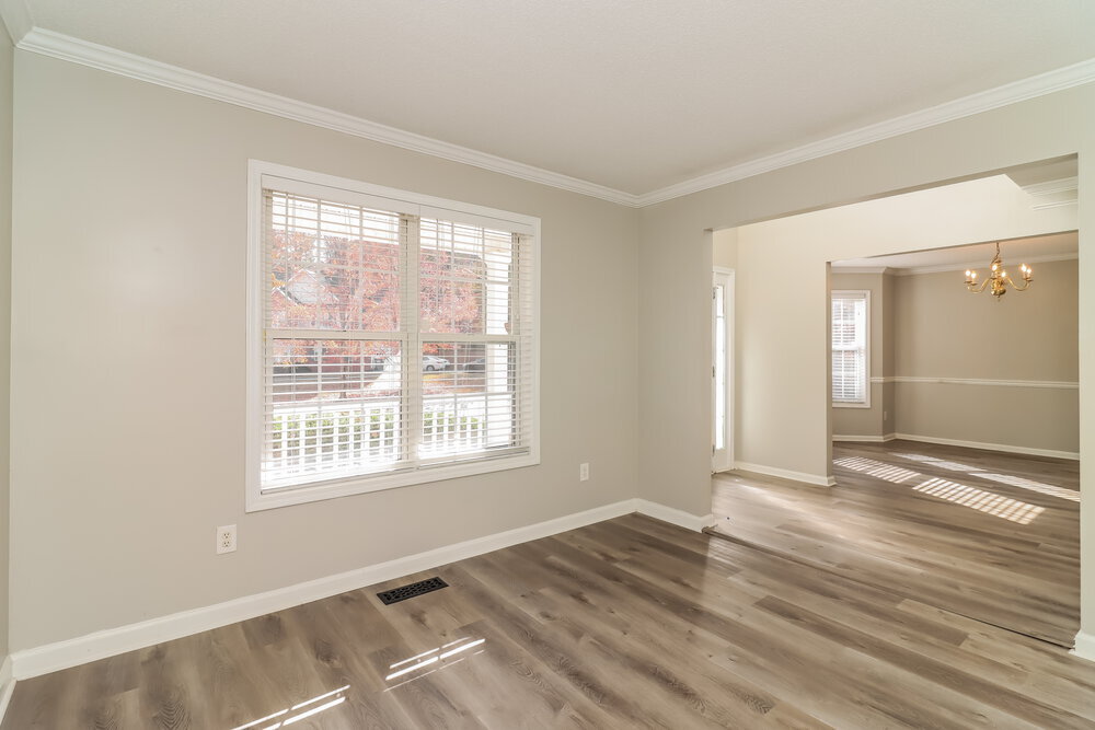 Building Photo - 3862 St George Terrace SW