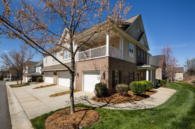 Building Photo - Great Ballantyne Location; Great Schools; 2BR/2BA Condo