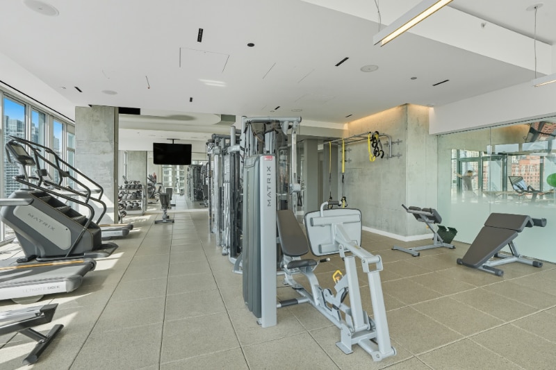 Building Photo - 177 N Desplaines St