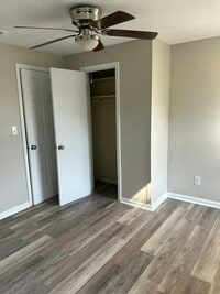 Building Photo - 1116 Ash Ave