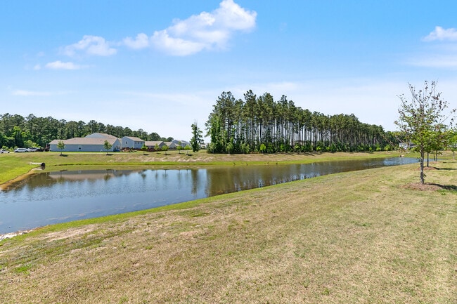 Building Photo - Ocean Farm Dr