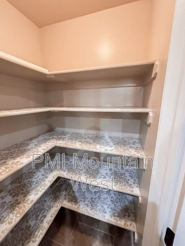 Building Photo - 2241 W 2475 N