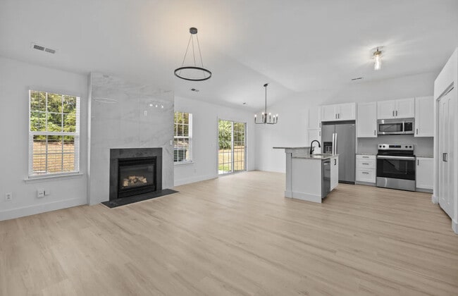 Primary Photo - 16216 Circlegreen Dr