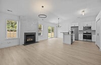 Building Photo - 16216 Circlegreen Dr