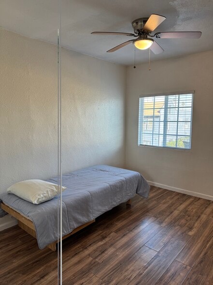 Building Photo - 3127 Raymond Ave