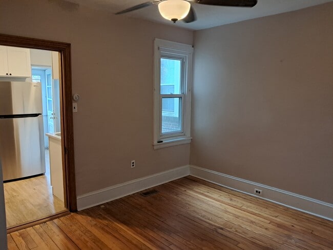 Building Photo - 941 Sargent Ave