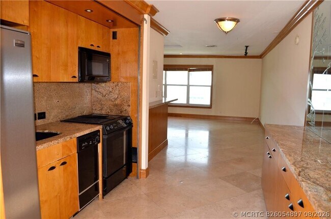 Building Photo - 1770 E Las Olas Blvd