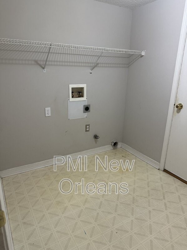 Building Photo - 1038 Sun Valley Ln