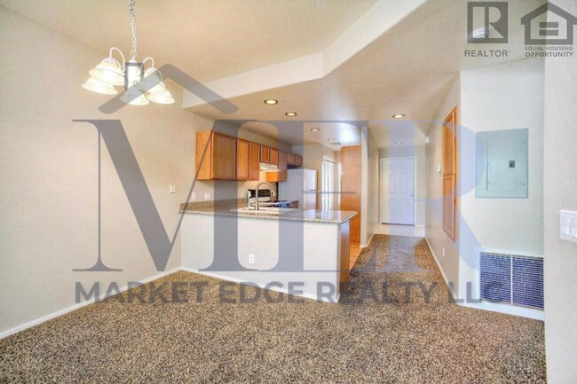 Building Photo - 2Bed/2Bath Apartment at University/Sossaman! Ready for Immediate Move-In!