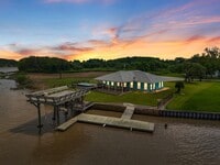 Building Photo - 779 Cr 257