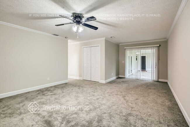 Building Photo - 11093 Mandarin Station Dr E