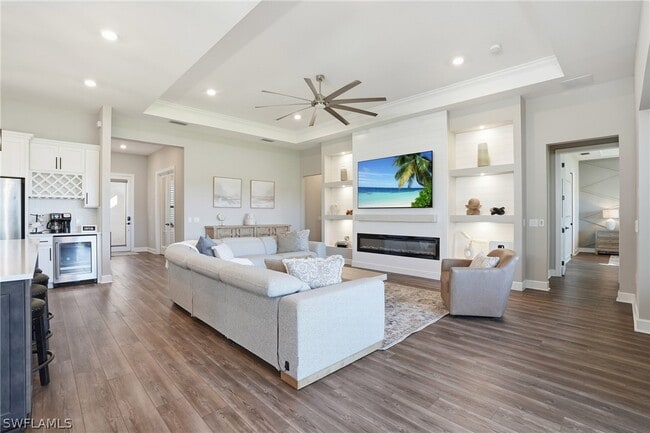 Building Photo - 20040 Hartford Blvd