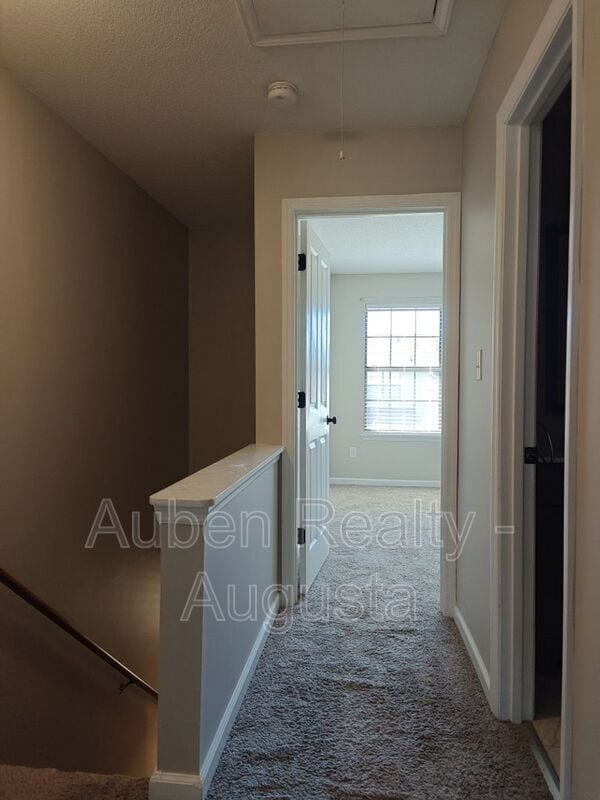 Building Photo - 208 W Buena Vista Ave