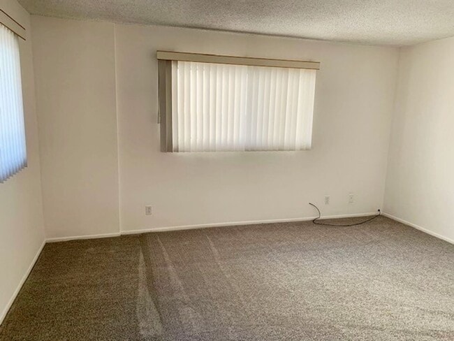 Building Photo - 156