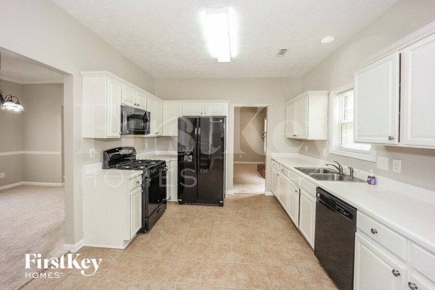 Building Photo - 609 Togwatee Pass