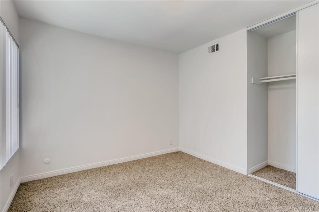 Building Photo - 17578 Orange Dr