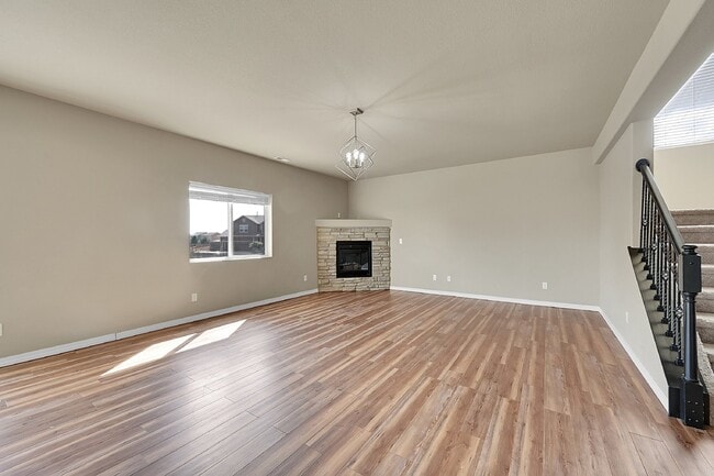 Building Photo - $2,495 - 3-Bed Home with Updated Features ...