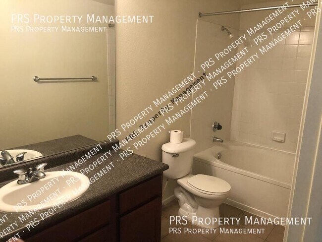 Building Photo - 16013 S Desert Foothills Pkwy