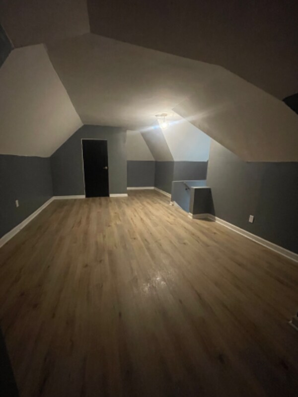 Building Photo - 1516 Rockland Ave