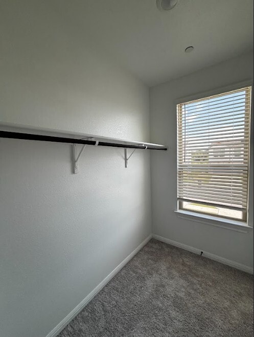 Building Photo - 2725 Woodall Dr