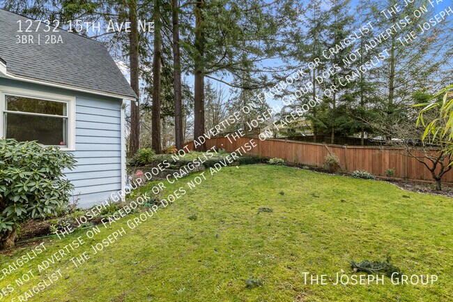 Building Photo - 12732 15th Ave NE