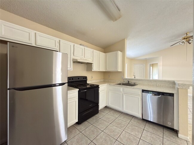 Building Photo - 4622 Bryant Ridge Rd