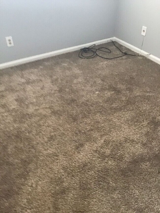 Building Photo - Half Off First Month’s Rent – Discover 69 ...