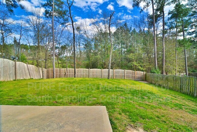 Building Photo - 207 Eagle Park Dr