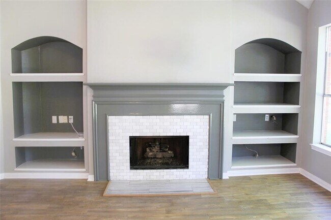 Building Photo - 20910 Kings Clover Ct