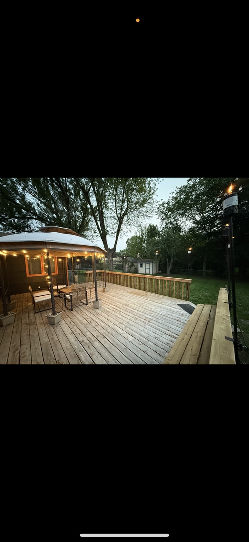 Building Photo - Bloomington 4 Bed 3 Bath Single Family Home
