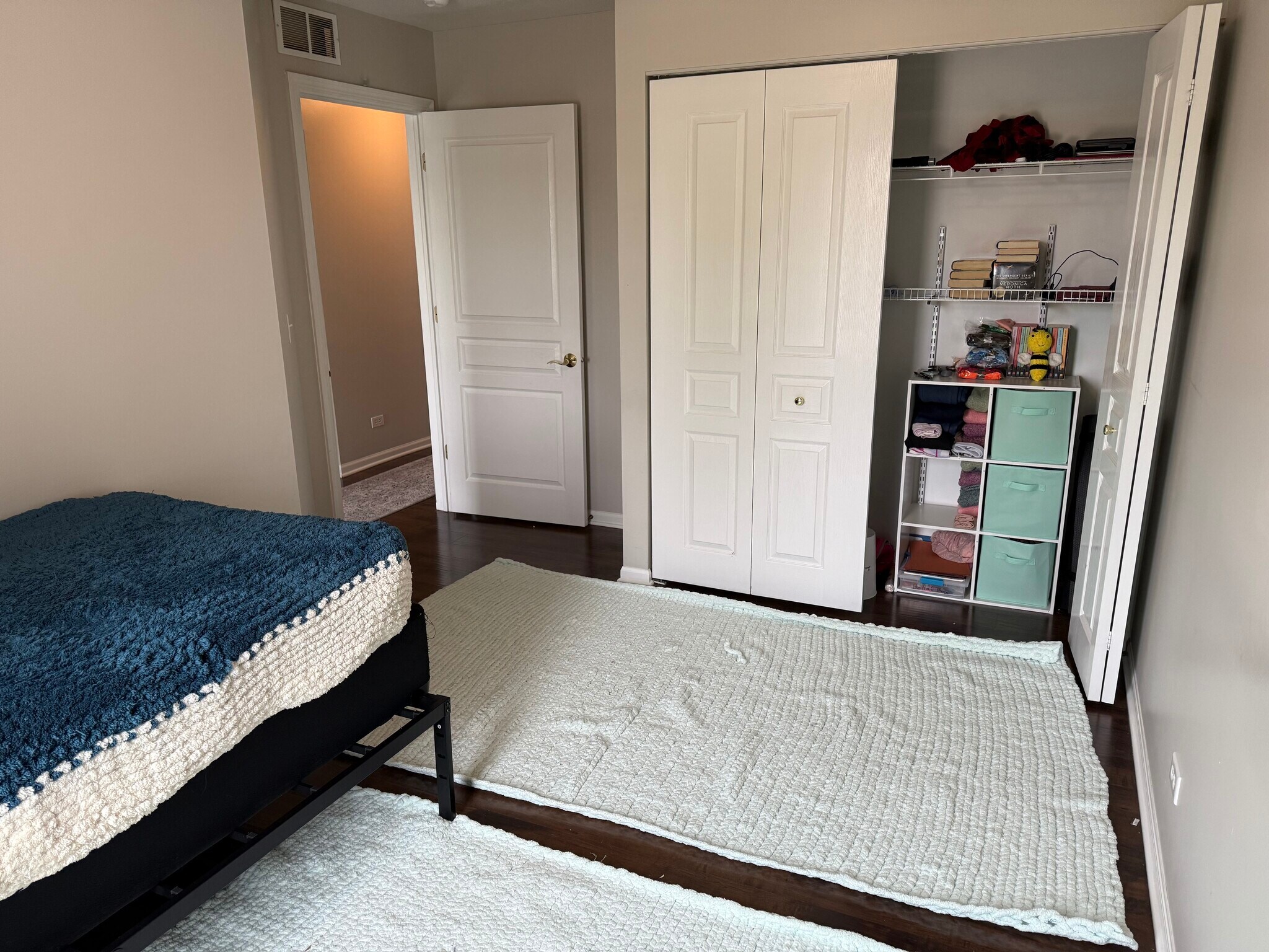 2nd Room - 3157 Bromley Ln