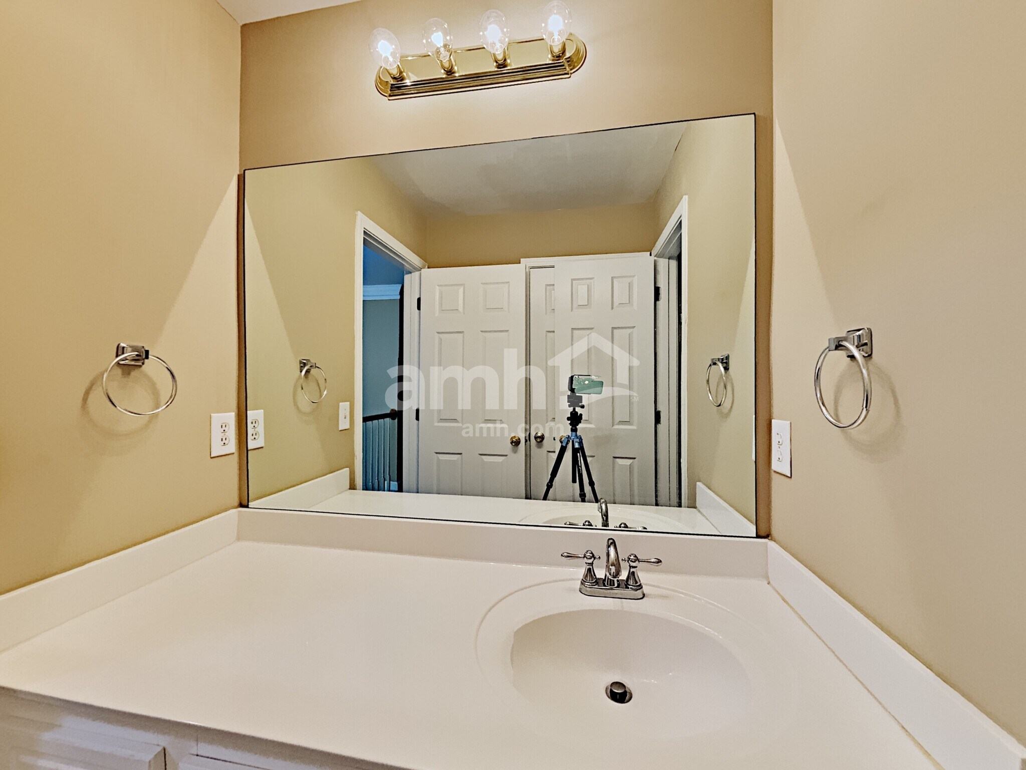 Building Photo - 1020 Allenbrook Ln