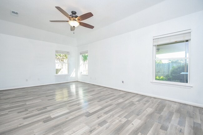 Building Photo - 3626 Stratford Town Ln