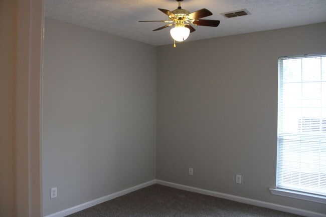 Building Photo - Home for rent in Prattville