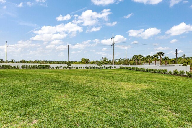 Building Photo - ** SEVEN SHORES ** 3+DEN / 2.5 BATH - BRAND NEW HOME! - LUXURY AMENTITES - PET OK - ANNUAL RENTAL