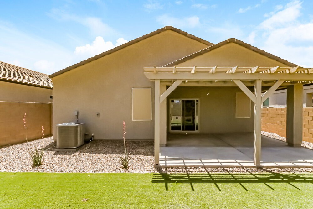 Building Photo - 4832 E Rhodium Dr