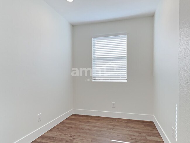 Building Photo - 7725 Fire Lion Ct