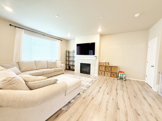 Building Photo - 975 Thrush Ct SE