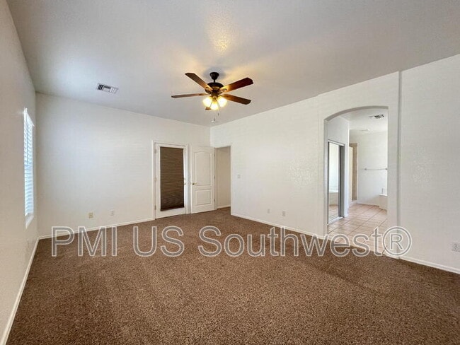 Building Photo - 2007 Lause Bay