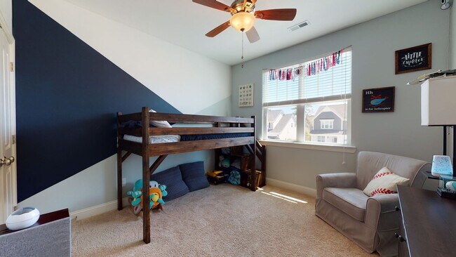 Building Photo - Holly Ridge 4 Bedroom
