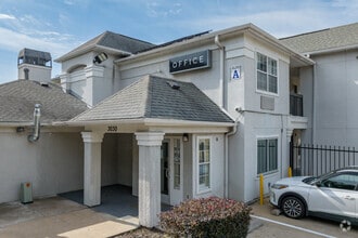 Building Photo - Fusion at Rye 3030