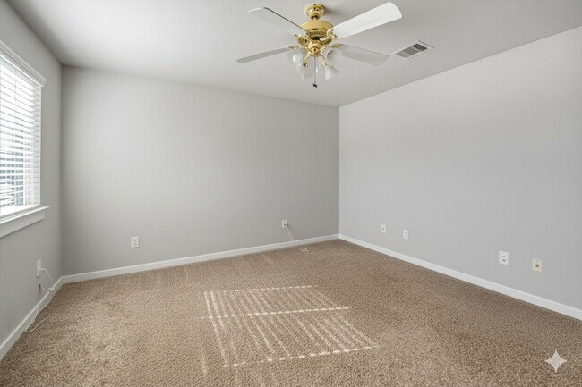 Building Photo - 12107 Bear River Dr