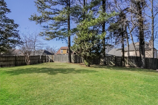 Building Photo - 4237 Monterey Dr